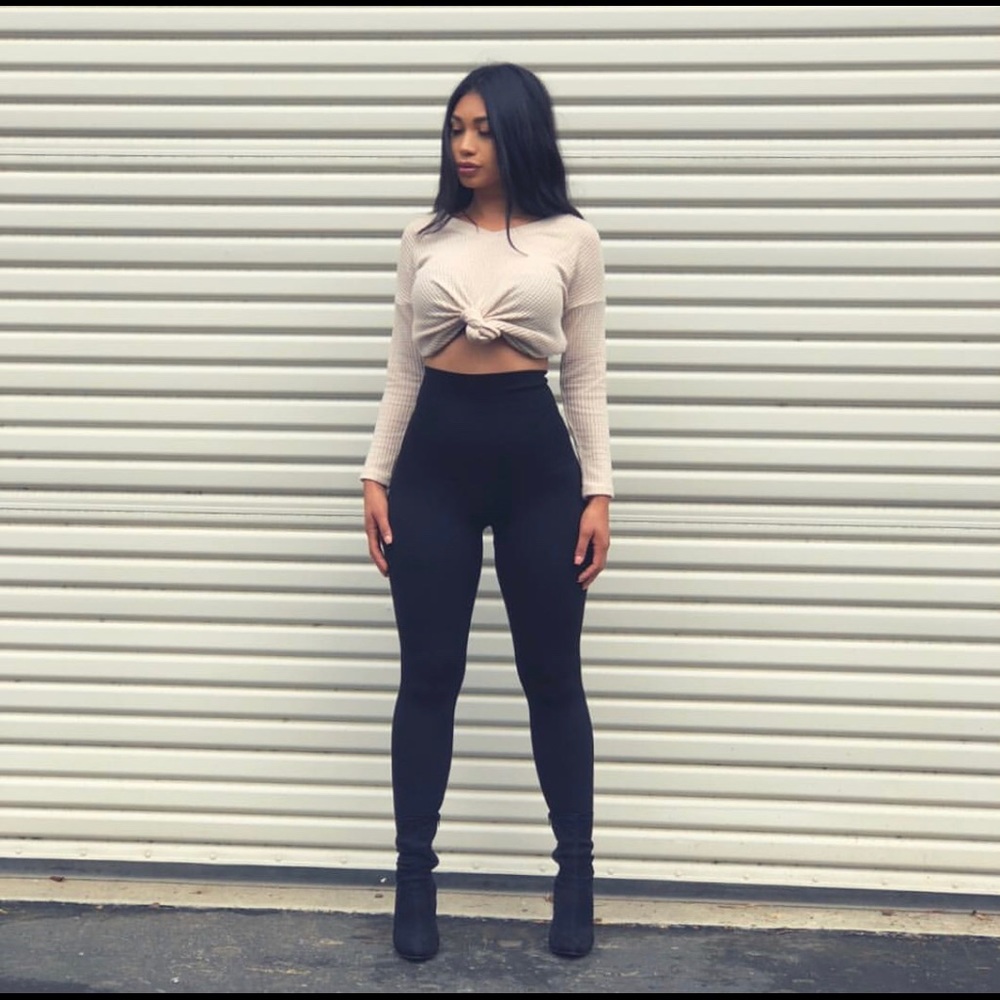 Gia Monae’s Hold Me Tight Leggings
